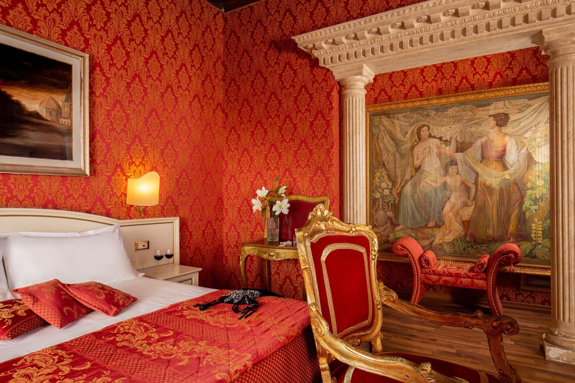 Canova Tadolini Luxury And Rome